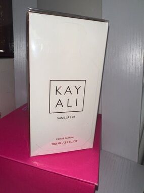 Kayali Vanilla 28 Eau de Parfum - 100ml
